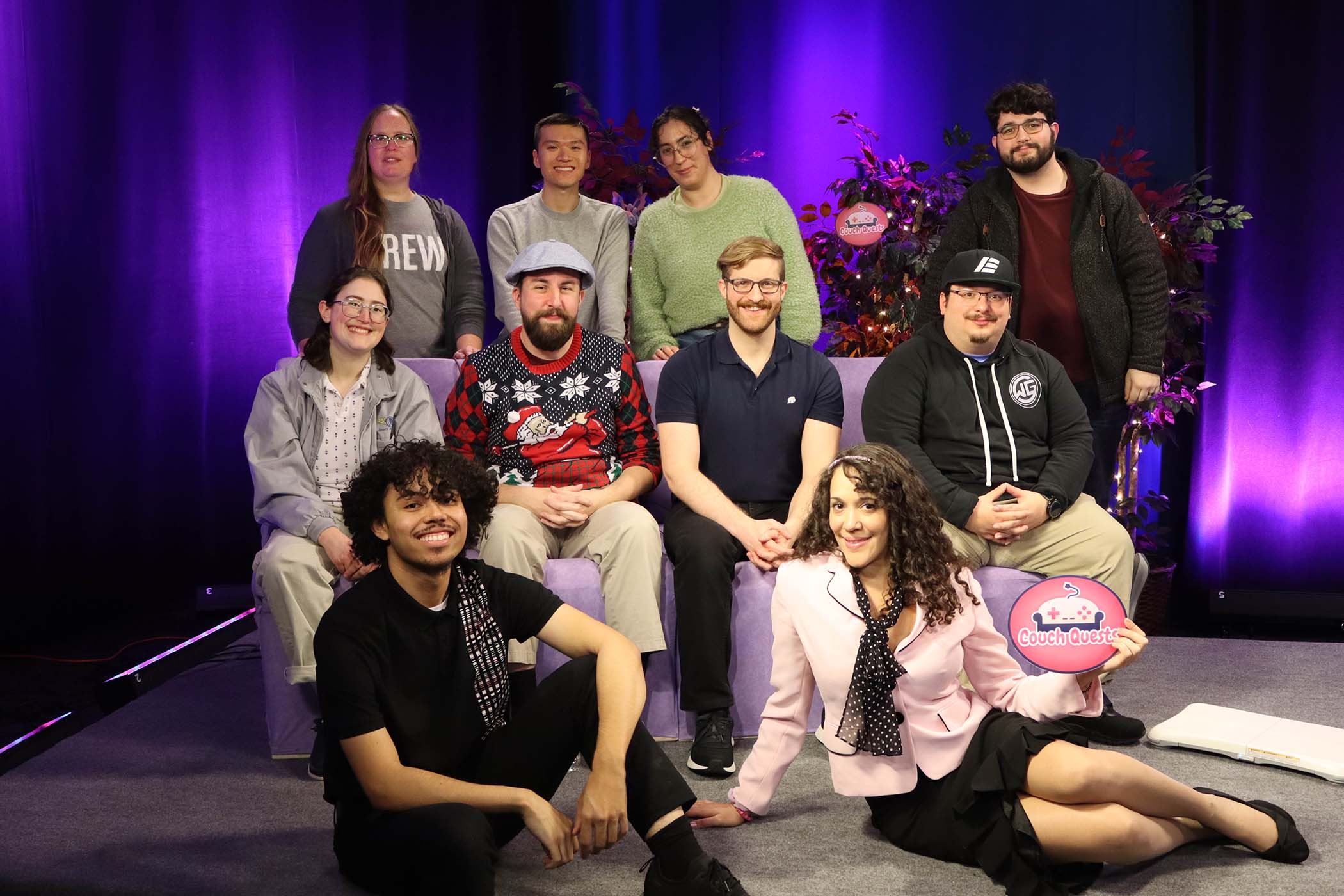 Couch
Quests cast and crew